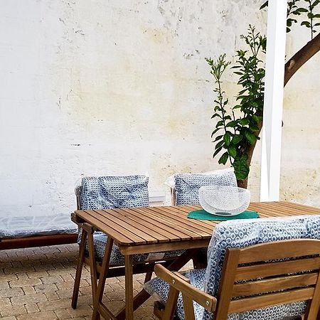 Borgo Guesthouse Monopoli Exterior photo